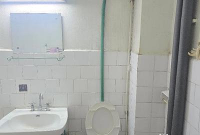 Apartament cu 2 camere decomandat în Piața Centrală - 5