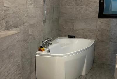 Apartament cu 3 camere decomandat în Central - 6