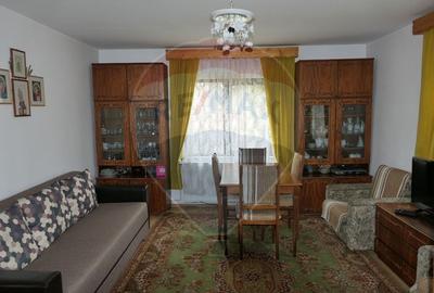 Casă individuală cu 9 camere cu Canalizare în Central - 6