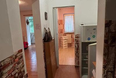Apartament 4 camere -Zona Sud - etaj 2 4 -60mp Apartament 4 camere -Zona Sud - etaj 2 4 -60mp - 5