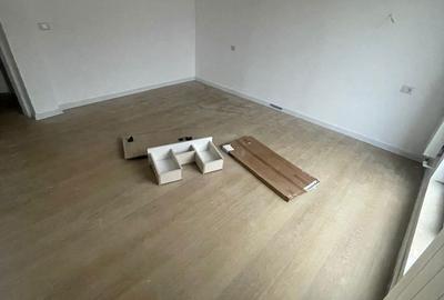 Casă cu 3 camere cu Teren 200 Mp în Central - 15
