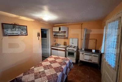 Casă cu 5 camere cu Teren 1950 Mp în Central - 7