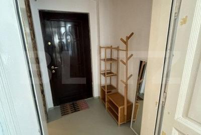 Apartament 3 camere, tavan inalt, garaj, zona bld 16 Decembrie - 9