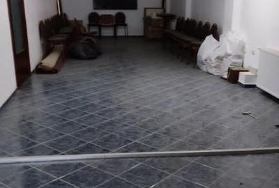 Spațiu comercial, de 120 mp, în Central - 3
