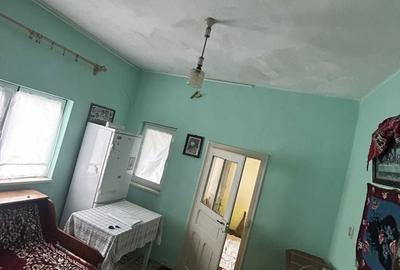 Casă cu 3 camere în Tudor Vladimirescu - 2