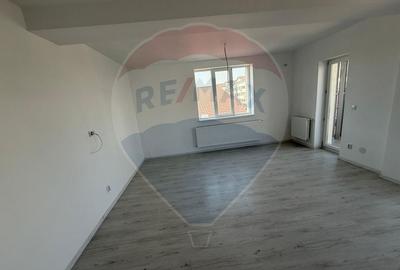 Apartament 2 camere etaj 2 din 3 Magnolia - 2