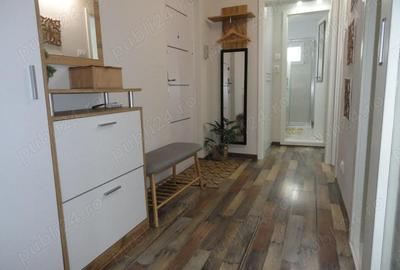 Apartament cu 2 camere decomandat în Intim - 11