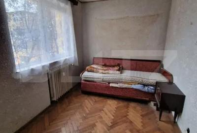 Apartament cu 4 camere decomandat în Universității - 3