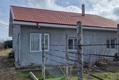Casa la sol + teren 3250 mp, pozitie excelenta, Cobadin, Jud. Constanta!!! - 2