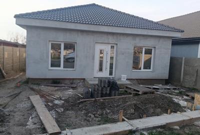 Casă individuală cu 3 camere cu Canalizare în Sânandrei - 16