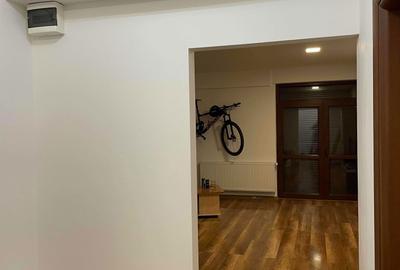 Apartament cu 2 camere semidecomandat în Militari
