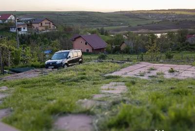 Teren de 592 mp, în Dorobanț - 4