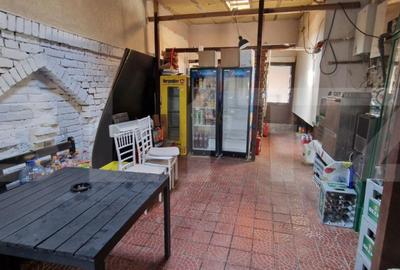 Casă cu 5 camere cu Teren 1500 Mp în Central - 9