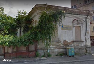 Casă cu 4 camere cu Teren 566 Mp în Unirii