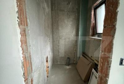 Casă cu 4 camere cu Teren 300 Mp în Central - 3