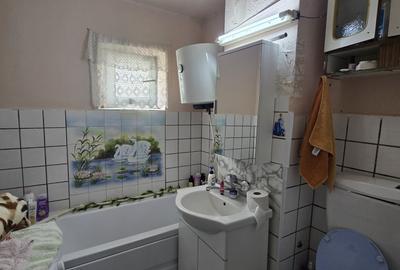Apartament cu 2 camere decomandat, mobilat în Freidorf - 10