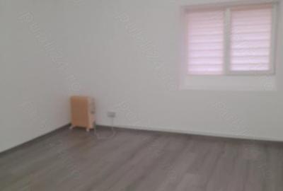 Spațiu comercial, de 12 mp, în Central - 1