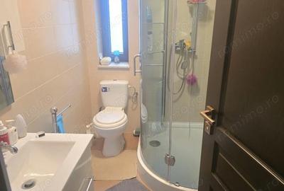 Casă în Zăvoi - 2