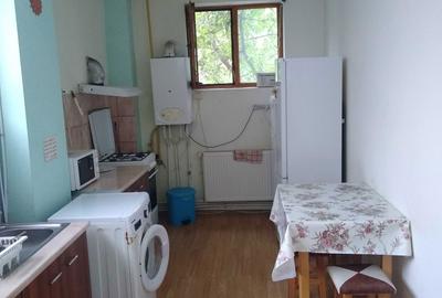 Garsonieră decomandată în Bucium - 2