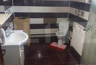 Casă cu 5 camere cu Teren 800 Mp în Central - 2