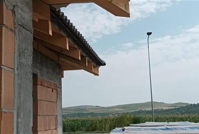 Casa la rosu in localitatea Bod, la 15 minute de Brasov, DJ 112A - 7