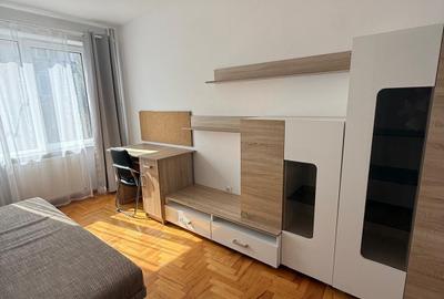 Apartament cu 3 camere, mobilat în Central - 2