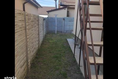 Casă cu 3 camere cu Teren 280 Mp în Calea București - 13