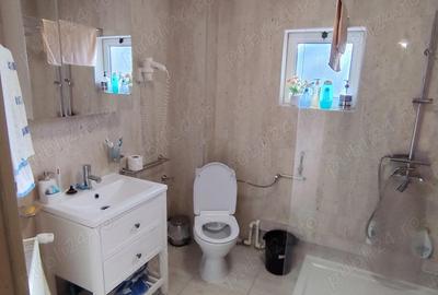 Casă cu 6 camere cu Teren 375 Mp în Central - 5