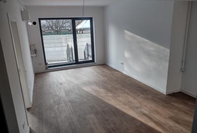 Apartament cu 2 camere decomandat în P-ța Muncii - 32