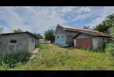 Casă cu 3 camere cu Teren 2400 Mp în Tufani - 3