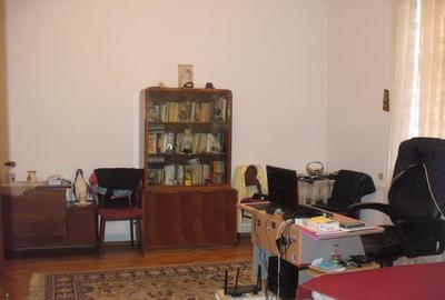 Apartament la casa zona centrala - 3