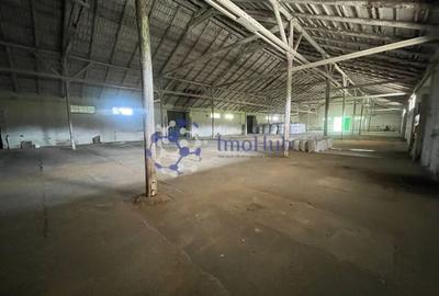 Spațiu industrial, de 1,250 mp, în Central - 4