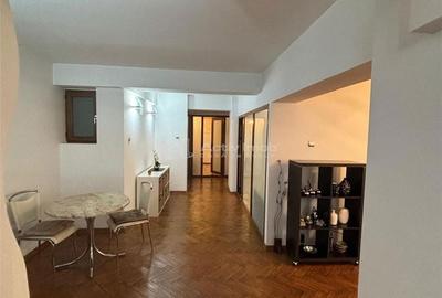 Apartament cu 4 camere decomandat în Port - 6