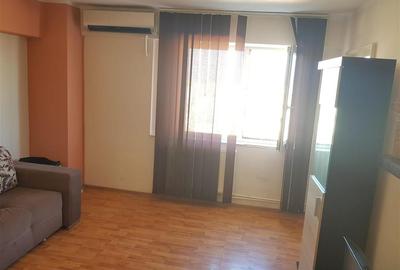 Garsonieră semidecomandată în Viziru 3 - 3