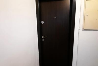Apartament cu 3 camere decomandat în Veteranilor - 10