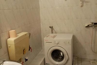 Apartament cu 3 camere semidecomandat în Central - 5