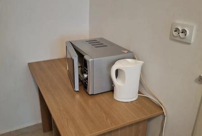 Apartament cu 3 camere decomandat în Lacul Tei