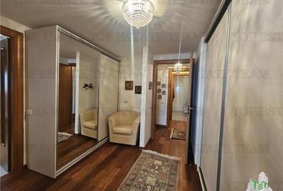 Inchiriere Apartament Deosebit  Vedere Frontala la Mare  Complex Spectrum - 14