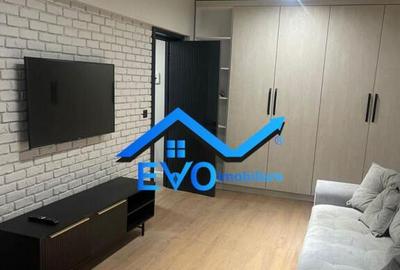 Apartament cu 2 camere, decomandat, modern, lift, zona Pacur