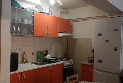 Apartament vânzare 2 camere - 6