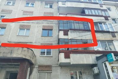 Apartament cu 4 camere decomandat în Central - 5