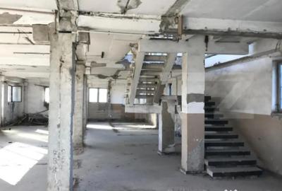 Spațiu comercial, de 780 mp, în Central - 2