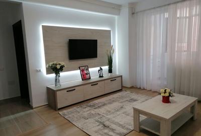 Apartament cu 2 camere decomandat în Roșu