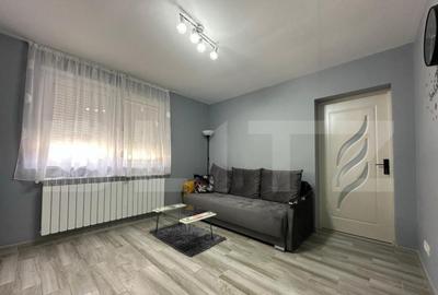 Apartament de vanzare cu 2 camere, etaj intermediar - Cugir - 2