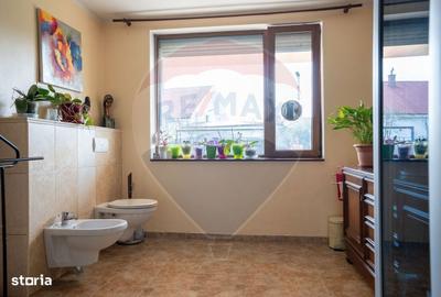 Casă cu 3 camere în Rontău - 12