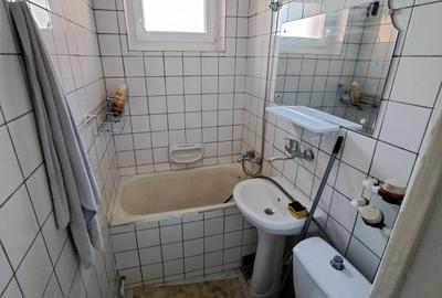 Apartament cu 2 camere semidecomandat, mobilat în Universității - 4