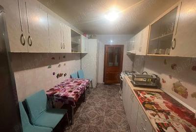 Apartament cu 3 camere decomandat în Central - 4