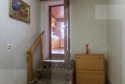 Casă cu 3 camere în Ciucului - 12