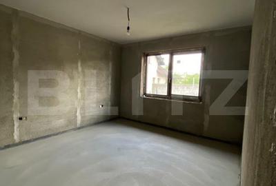 Casă cu 4 camere cu Teren 300 Mp în Central - 8