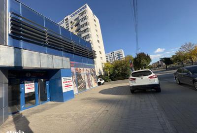 Spațiu comercial, de 396 mp, în Central - 9